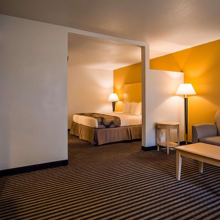 Best Western Palm Court Inn Modesto Exterior foto