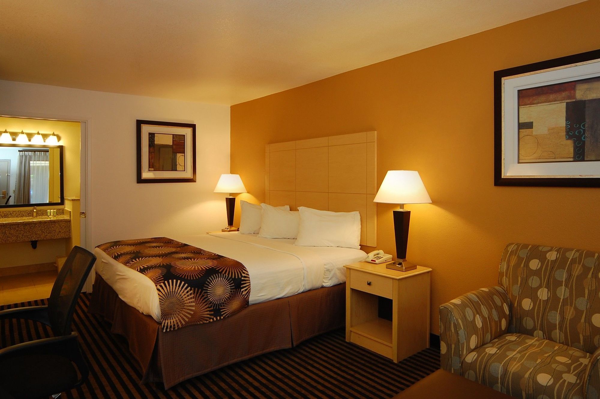Best Western Palm Court Inn Modesto Habitación foto